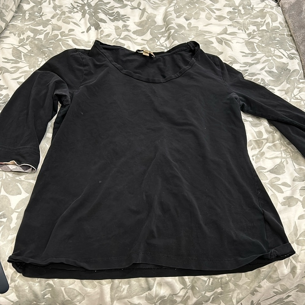 black shirt